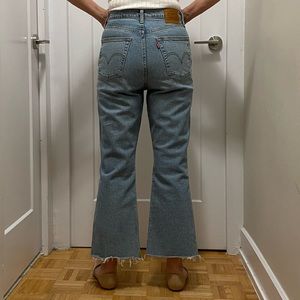 Levi’s Jeans 501 Ribcage Crop Flare Raw Hem
